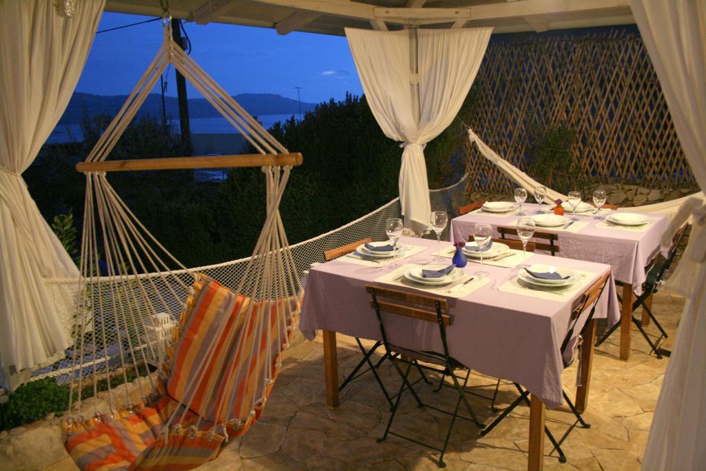 Apartments Mediterraneo Капріє Екстер'єр фото