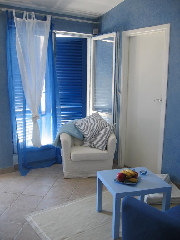 Apartments Mediterraneo Капріє Екстер'єр фото